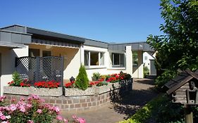 Privatzimmer Sutanto